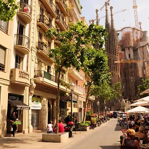 Gaudi Sagrada Familia İspanya