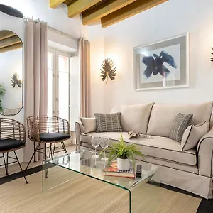 Genteel Padre Marchena Apartment