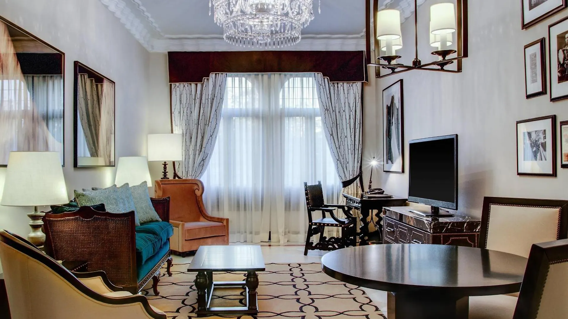 Hotel Alfonso Xiii, A Luxury Collection Hotel, Seville
