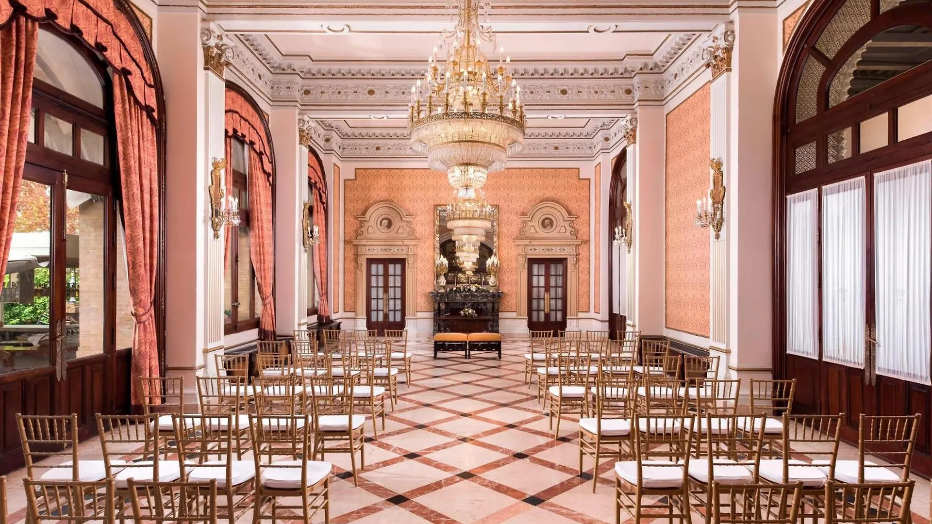 *****  Hotel Alfonso Xiii, A Luxury Collection Hotel, Seville Spain