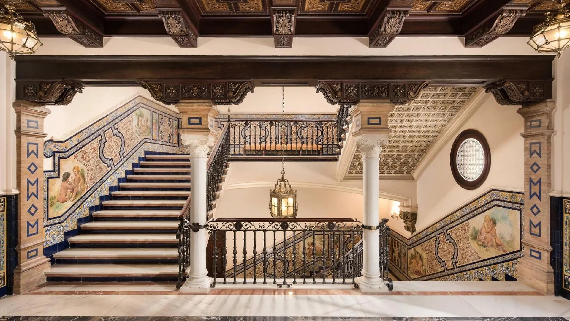 Hotel Alfonso Xiii, A Luxury Collection Hotel, סביליה